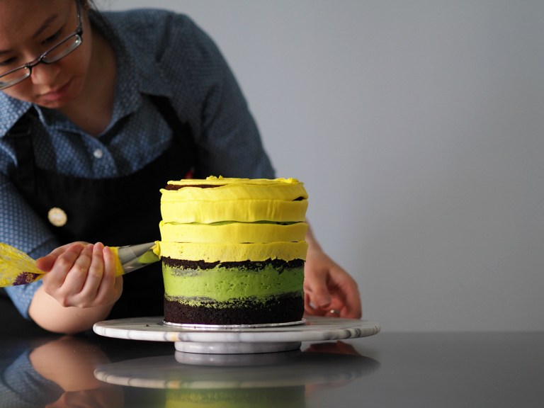 Pineapple Birthday Cake