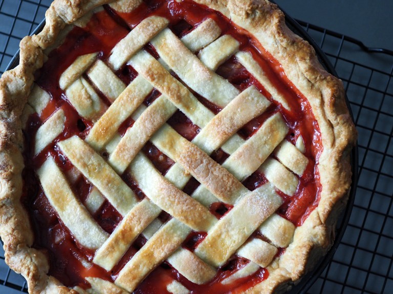 05_StrawberryBalsamicPie